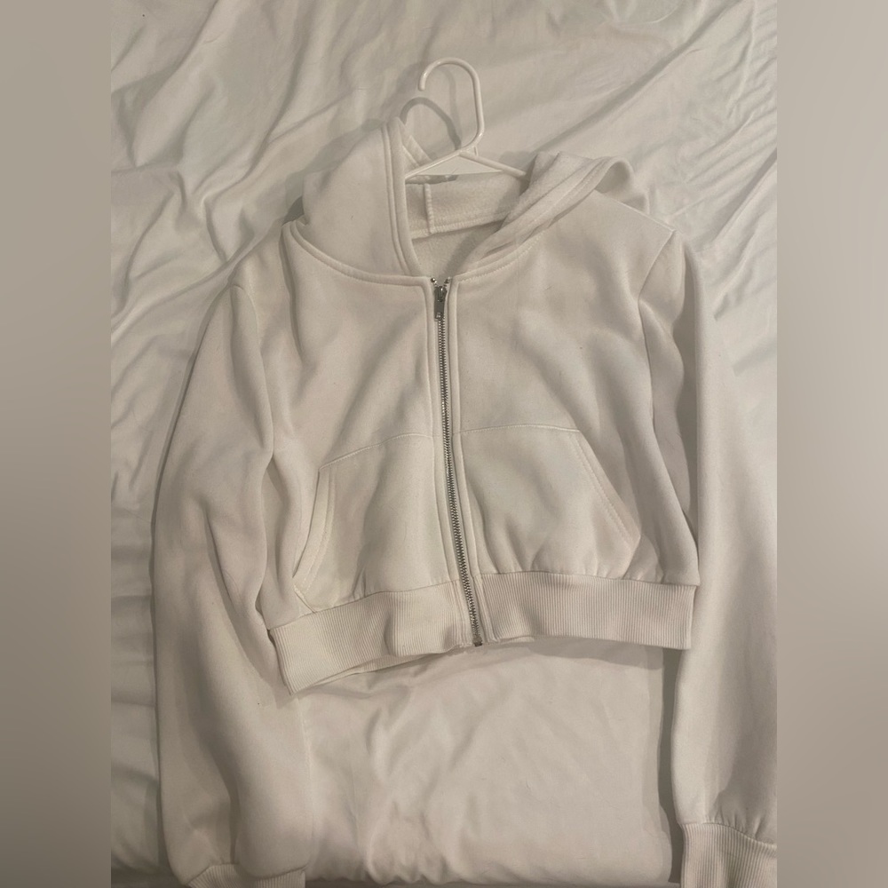 White Cropped Zip Up